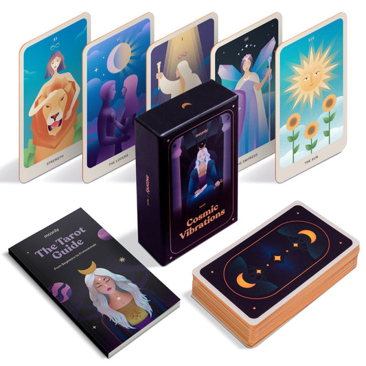 Tarot Cards Gold Edges with The Tarot Guide | Moonly App